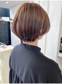 福山人気丸みショートボブ艶っとマロンベージュ20代30代小顔美髪