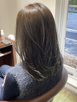 ジュエ ヘアー デザイン(Jue hair design)&nbsp;ミディアムレイヤー/アッシュグレージュ/30代/40代/知立/三河