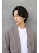 ヴィータ ヘア デザイン(Vita Hair Design)&nbsp;大人っぽく決まるニュアンスセンターパート前髪無しビジネスマン
