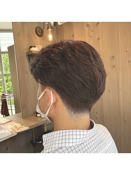 デュード(Dude) 刈り上げ/ダークアッシュ/グレージュカラー/ヘーゼルベージュ