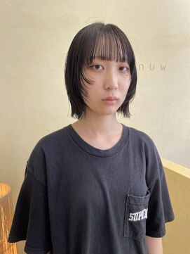 スニュウ(snuw) 【 snuw mina 】ボブ × 顔まわりレイヤー/伏見