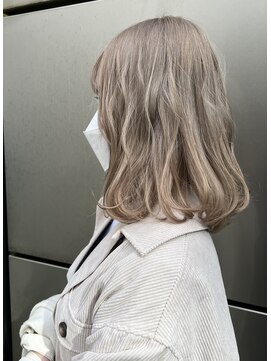 グランドライン(GRAND LINE) くすみハイトーンベージュ