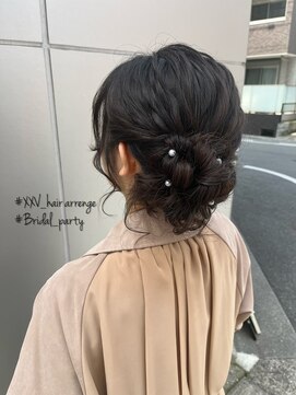 トゥエンティ ファイブ(TWENTY FIVE) 毛先出しアップスタイル/名定