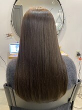 Lolonois人気の美髪メニュー♪圧倒的なツヤ感の髪質改善ストレートや超高濃度水素カラーで褒められ髪に。
