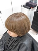 白髪を味方につけるカラー術|自然なぼかしで若々しい印象に