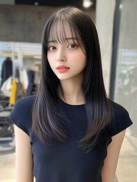 ジゼル 梅田(GiseL) セミロング　レイヤーカット　顔周り　シースルーバング　艶感