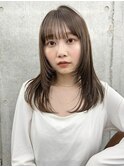 ミディアムレイヤー ブリーチなしカラー ふんわりミディアム