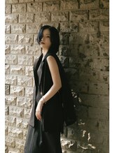 【川嶋 芽衣】ヘアメイクの魔法。大切な日は一番可愛く。プロの視点で「モテ・愛され」スタイルを実現。