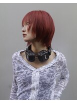 オーオシカシカスペース(OOO YY Space)&nbsp;レイヤーショート/ハッシュカット/ハッシュショート/赤髪