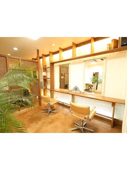 【千里中央駅】温かみのあるブラウンを基調としたほっと落ち着ける空間。上質な安らぎtimeのご提供♪