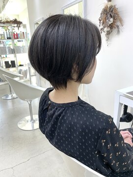 フォーク FOLK 【FOLK】サロンスタイル・ナチュラルショートレイヤー♪