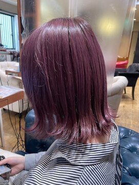 ヘアサロン アティリー(Hair Salon Attirer) カシスピンクカラー 【Attirer 飯田裕之】