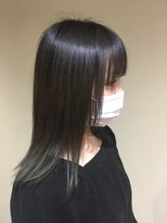 ゼン(Zen.) オリーブグレージュのグラデーションカラー