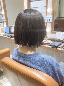 ネオリーブ クタ 町田店(Neolive kuta) 【Ｎｅｏｌｉｖｅｋｕｔａ町田店】切りっぱなしボブ