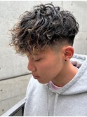 フェード刈り上げスペインカールスパイラルパーマ外国人風