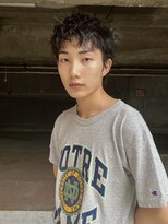 ヒュージ 三軒茶屋(huge)&nbsp;ツイストスパイラル/束感ショート/ツーブロックマッシュ