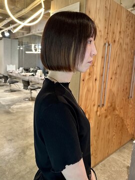 イトシテ あごラインボブ　【鎌田　隆雅】