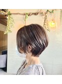 上品な大人女性ショート