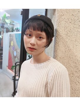 ジェクイン(dekujin) 黒髪ぱっつんショートボブ