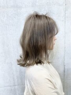 オーク 溝の口(OAK) ぱっつんロブ×ミルクティブロンド【OAKたまプラーザ/髪質改善】