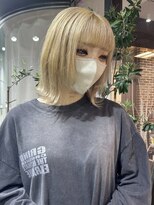 ヘアーアンドメイク ビス(HAIR&MAKE bis) ブリーチ2回以上～◎ホワイトベージュ【唐木彩華】