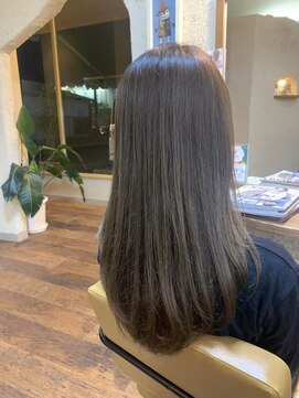 プリモ ココ 鍋島店(Primo coco.) グレージュ