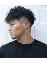 メリケンバーバーショップ フクオカ(MERICAN BARBERSHOP FUK)&nbsp;べリーショートダークアッシュニュアンスパーマ韓国マッシュ