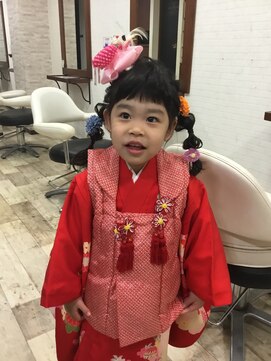 ヘア デザイン クランプ フロント(Hair Design CLAMP front) 七五三アレンジ