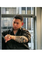 メグロバーバーショップロッポンギ 目黒六(MEGURO BARBER SHOP 6PPONGI) 旭岡 亘哉