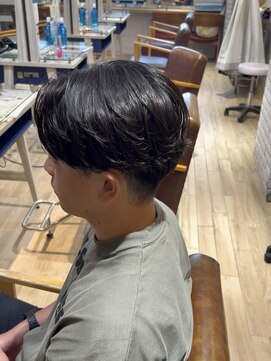 レーヴ(Reve) ナチュラル毛流れセンターパート