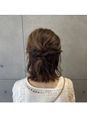 パーティーハーフアップヘアアレンジ