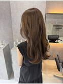 透明感ベージュ