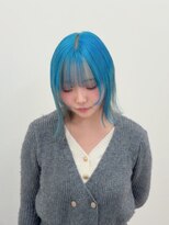 アウラ(AURA)&nbsp;シアンブルー×ブラウンベージュのデザインカラー