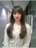 透明感オリーブベージュ×似合わせレイヤーカット