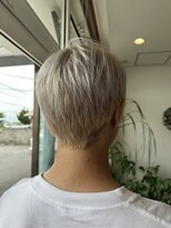 ケイズプラスカラン(HAIR AND MAKEUP K's PLUS calin)&nbsp;ホワイトカラー