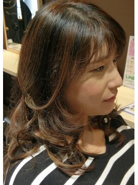 ヘアリゾート ガムラン(hair resort gamelan) ローライトでダメージレス