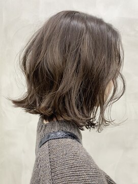 ソーコ 渋谷(SOCO) ＊【SUN】人気レングス☆グレージュでトーンダウン（モエ）