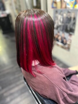 ミミック (mimic) 【派手髪】原色ピンクカラー【インナーカラー 】