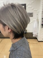 ヘアーズ ベリー 小林店(hairs BERRY) インナーブラックホワイトベージュ