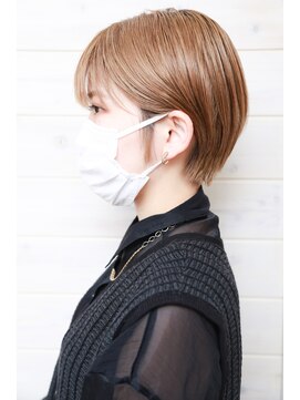 オーシャン(Ocean) ［OCEAN　Hair&Life]マッシュヘア☆プラチナアッシュ☆