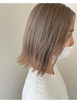 マルルヘアーデザイン(Maururu) ハイトーンベージュ