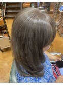 透明感抜群◎！白髪ぼかしハイライト