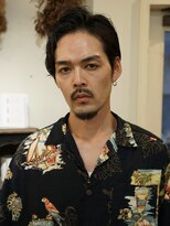 ネイビー(NAVY)&nbsp;センターパート/ツーブロック/眉カット/黒髪