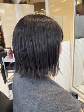 シャンプーボーイエイムス(SHAMPOO BOY aims) 外ハネボブ