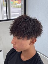 ホワイト(WHITE)&nbsp;縦落ちツイストスパイラル/縦落ちツイスト/メンズパーマ