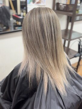 ヘアーサロン カラー 色彩店(COLOR) エアタッチバレイヤージュホワイトカラー