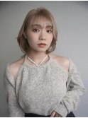 韓国風レイヤーボブハイトーンウルフ大人シースルー