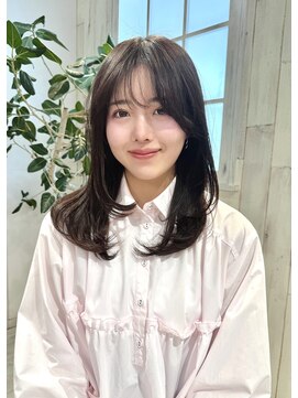 リコバイアフロート(riko by afloat) レイヤーカット/顔まわりカット/オリーブカラー