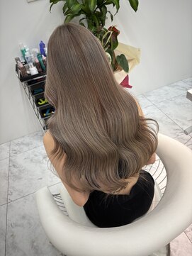 ロンドルピナス 小倉(Lond Lupinus) ブルーブラック/縮毛矯正/美髪のススメ/外ハネボブ/髪質改善