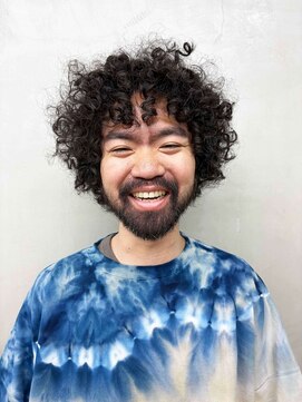 トオ(TOH) メンズカーリーヘアくるくるパーマスパイラルパーマハードパーマ